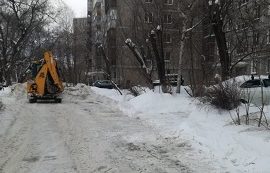 Механизированная уборка снега на придомовых территориях Механизированная уборка снега на придомовых территориях