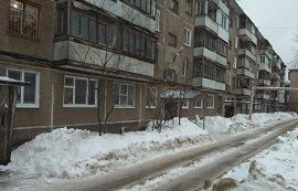 Очистка козырьков от снега и наледи Очистка козырьков от снега и наледи