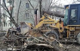 Уборка мусора с придомовых территорий