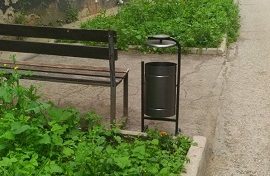Установка урн возле дома по адресу ул. Краснополянская, 9 Установка урн возле дома по адресу ул. Краснополянская, 9