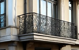 Кто отвечает за содержание балконов?
