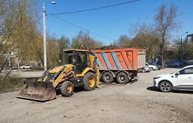 Вывоз мусора с придомовых территорий